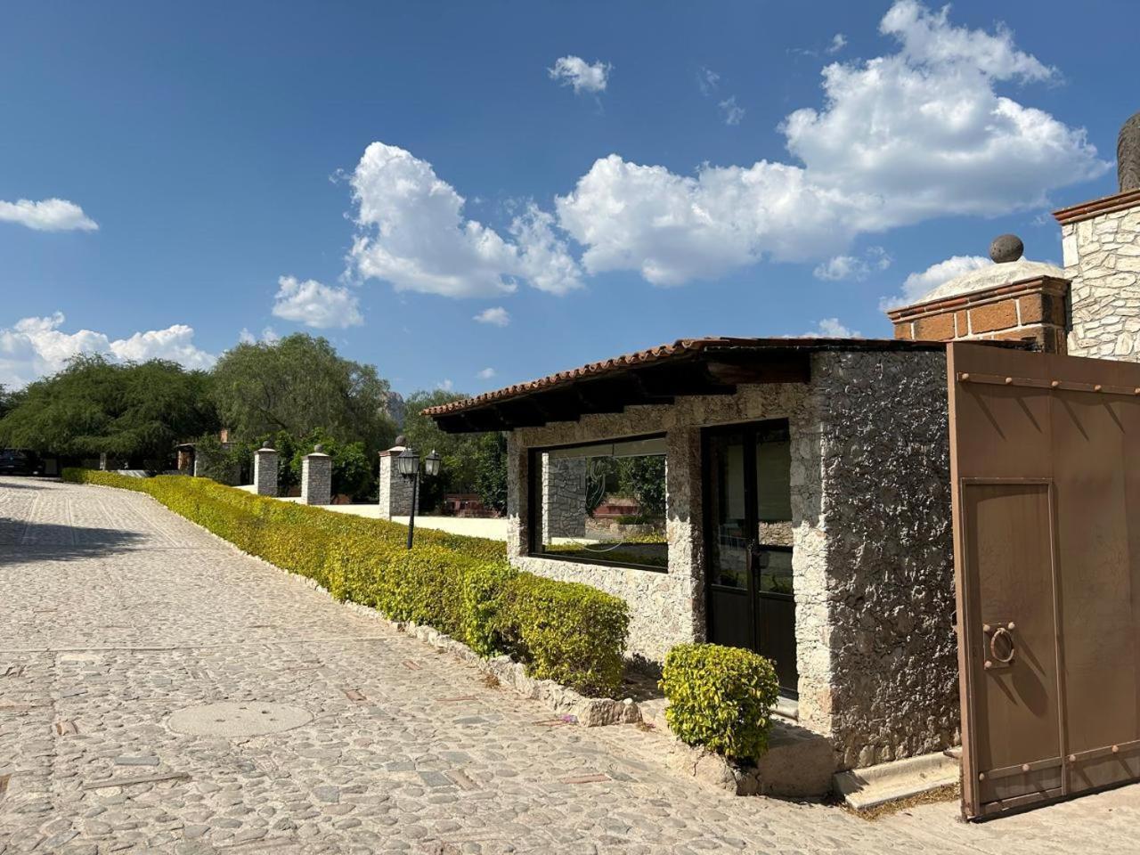 Cabanas, Suites Y Habitaciones Rancho San Jorge Bernal Εξωτερικό φωτογραφία