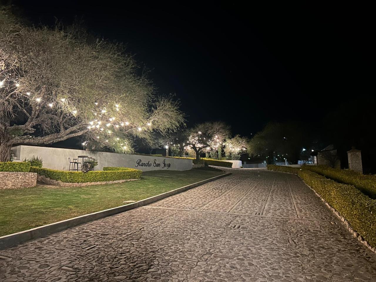 Cabanas, Suites Y Habitaciones Rancho San Jorge Bernal Εξωτερικό φωτογραφία